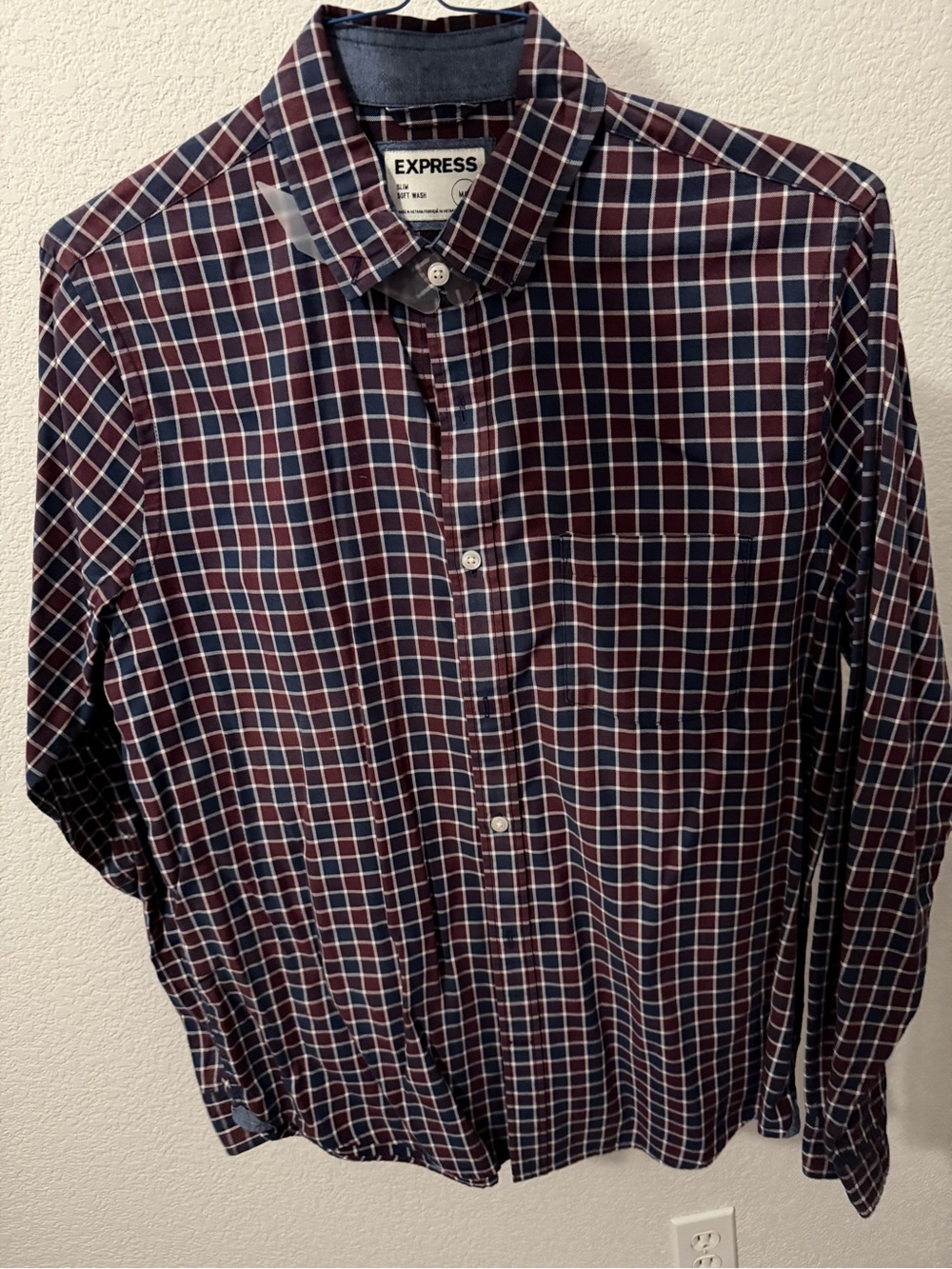 Express Men's Navy and Burgundy Plaid Button-Down Shirt